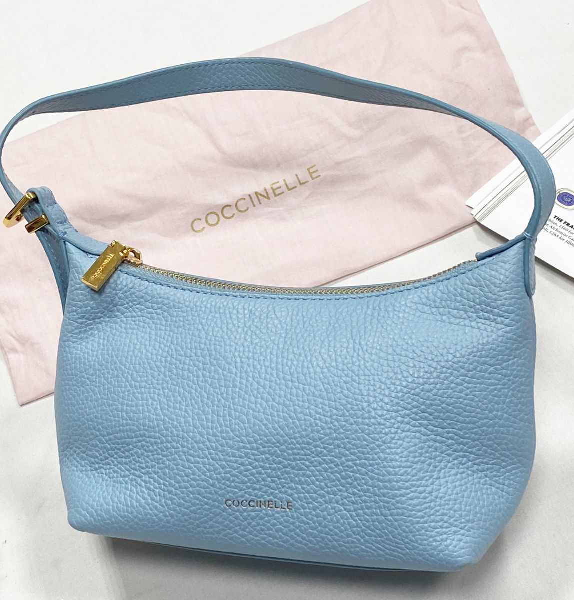 Сумочка Coccinelle размер 20/12 цена 7 828 руб