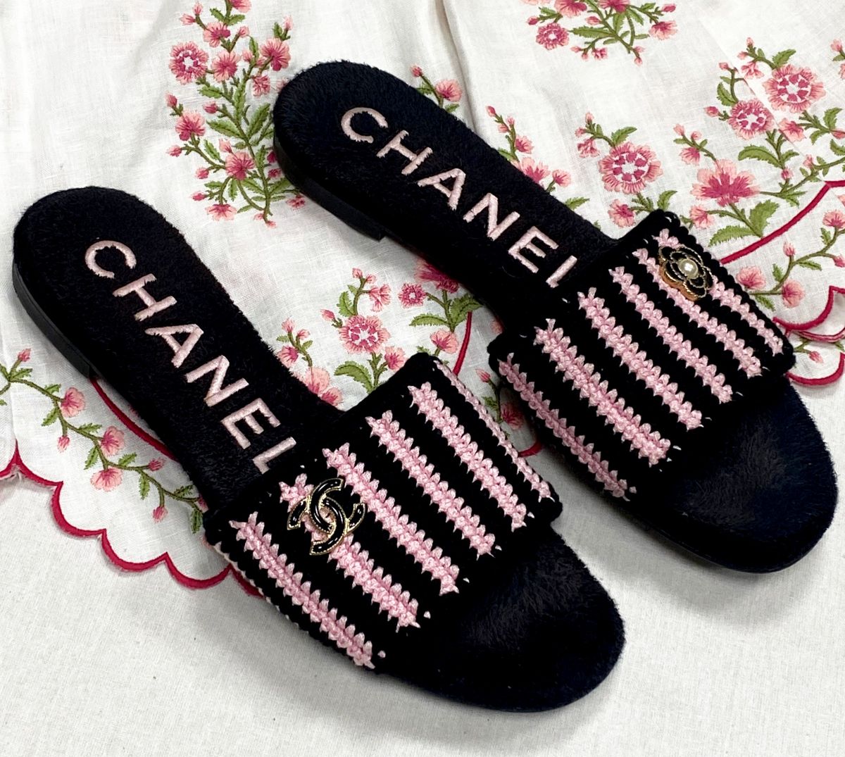 Сабо Chanel размер 40.5 цена 62 620 руб
