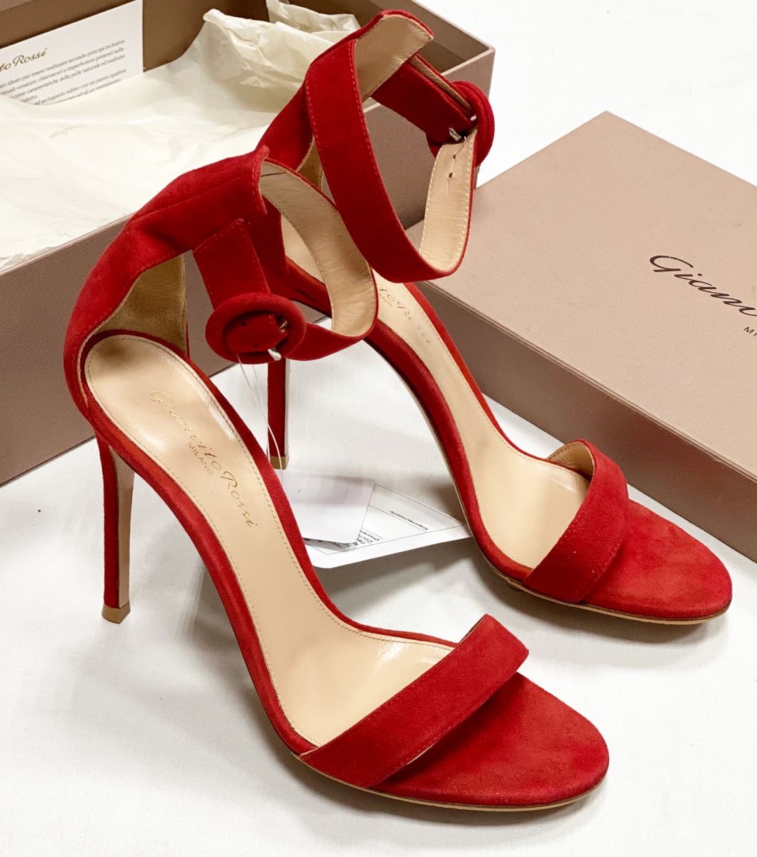 Босоножки Gianvito Rossi размер 37.5 цена 23 483 руб/ с биркой/ 