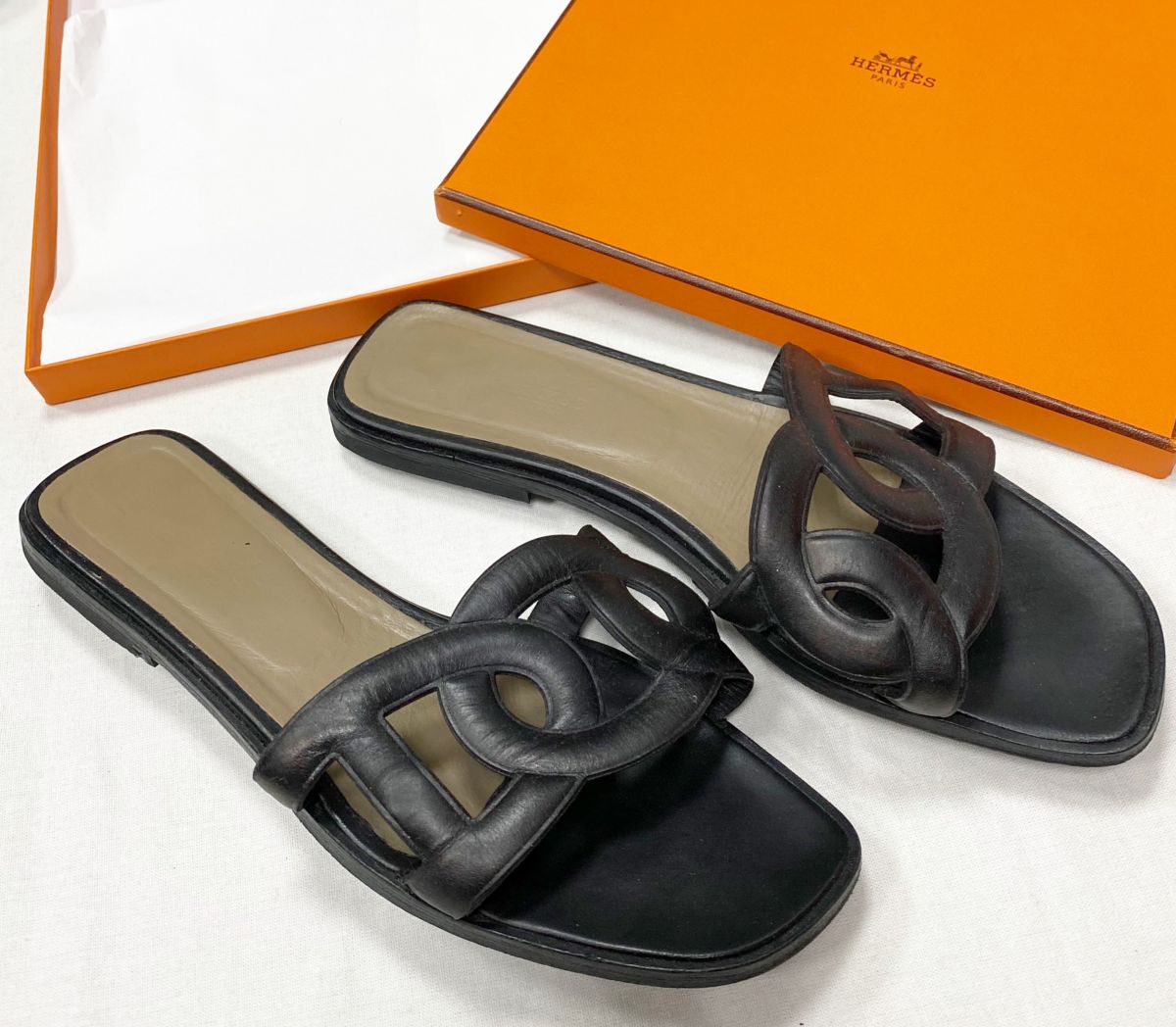 Сабо Hermès размер 39.5 цена 23 483 руб