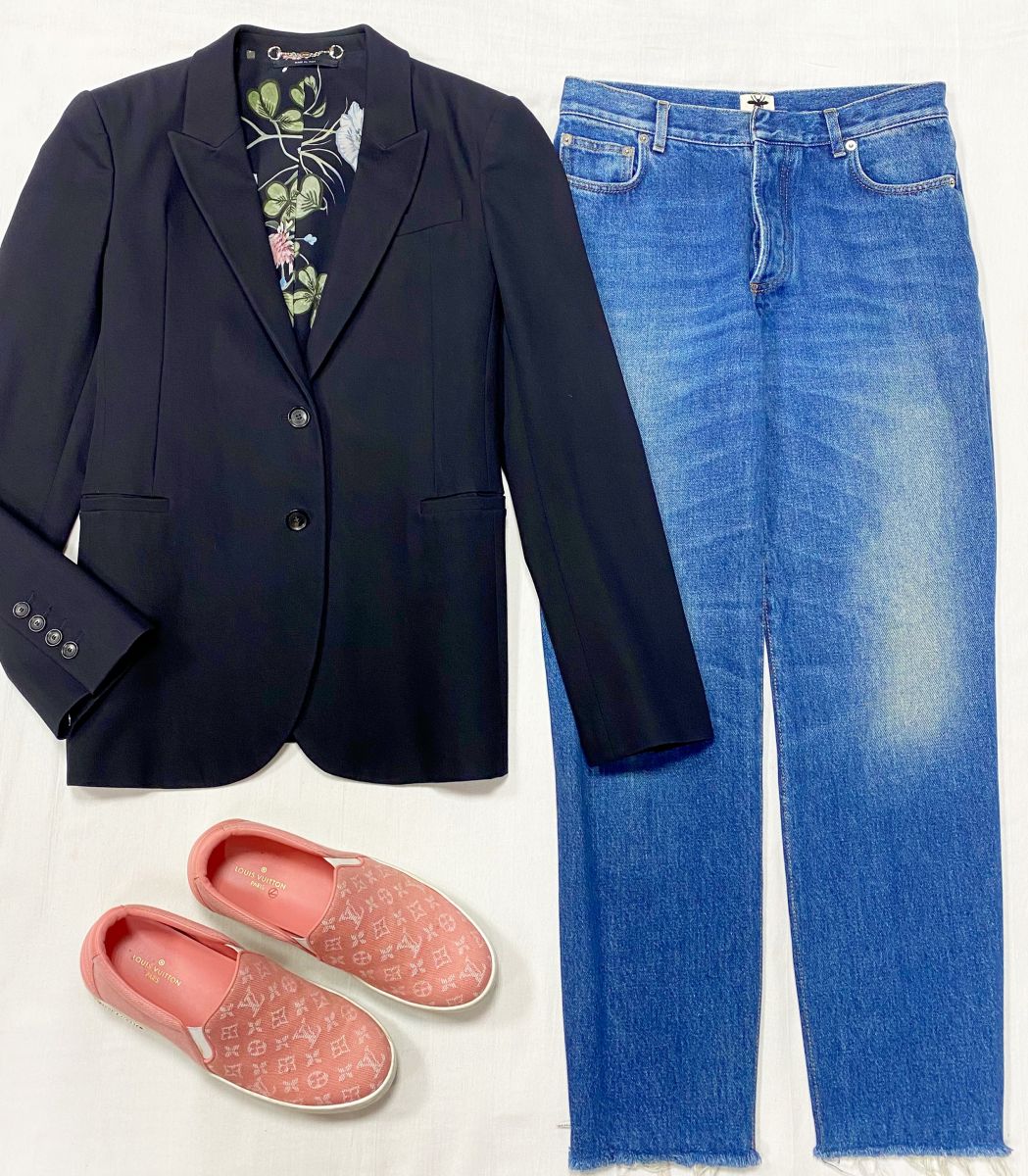 Жакет Gucci размер 44 цена 23 483 руб Джинсы Christian Dior размер 36 цена 14 090 руб Слипоны Louis Vuitton размер 39 цена 31 310 руб