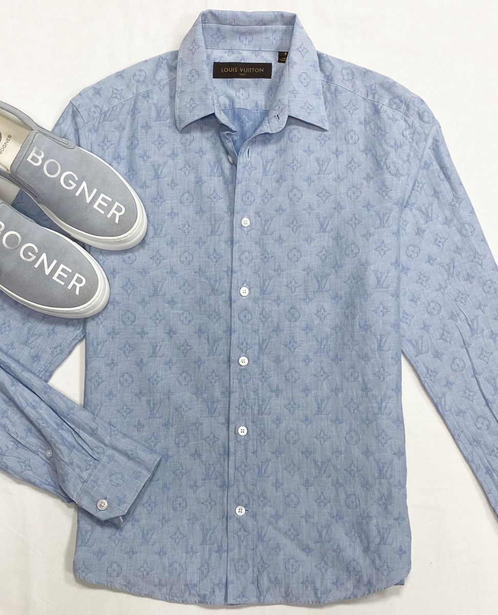 Рубашка Louis Vuitton размер S цена 42 269 руб
Слипоны Bogner размер 38 цена 15 655 руб