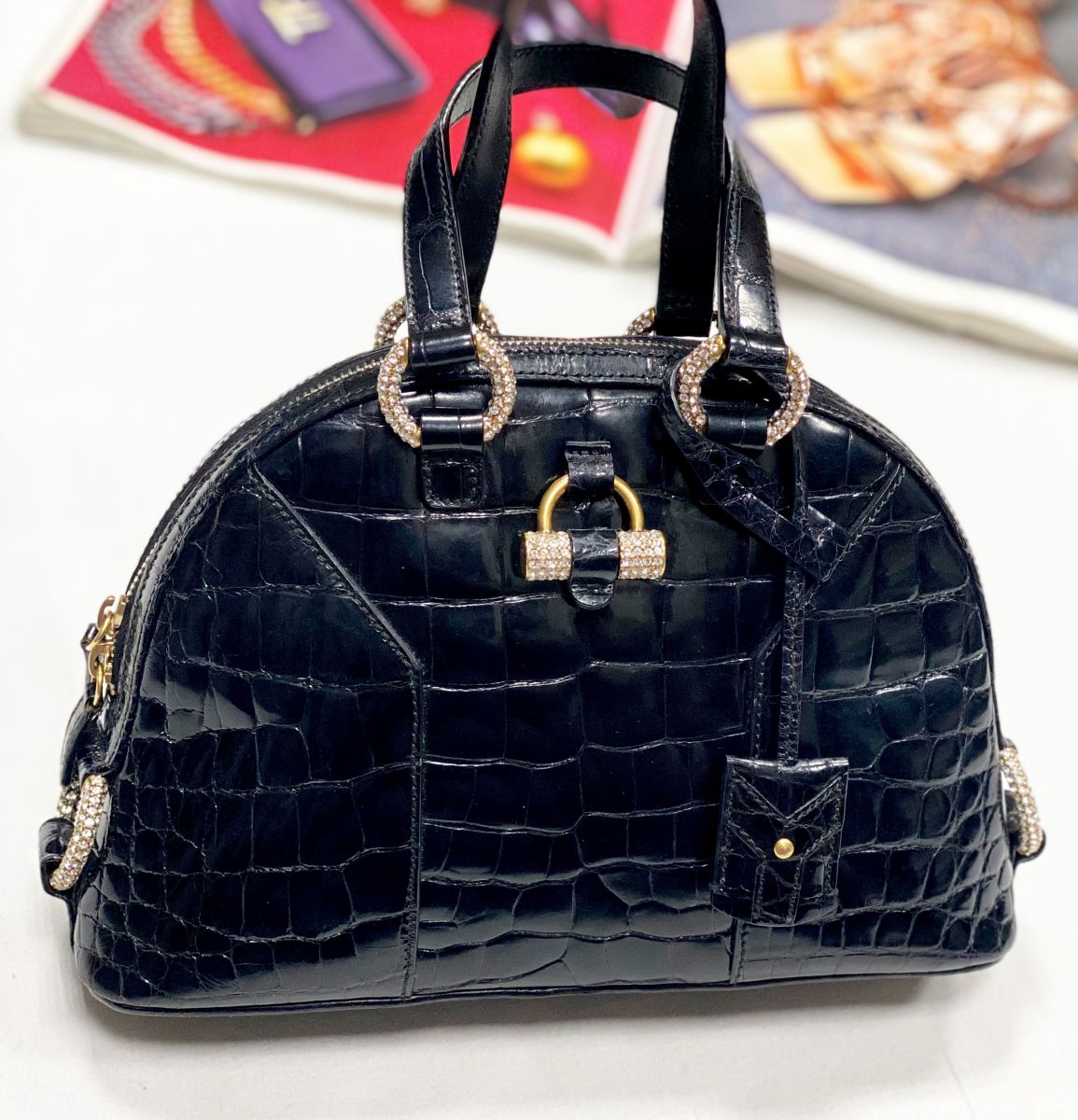 Сумочка / крокодил/ Ysl размер 23/15 цена 109 585 руб
