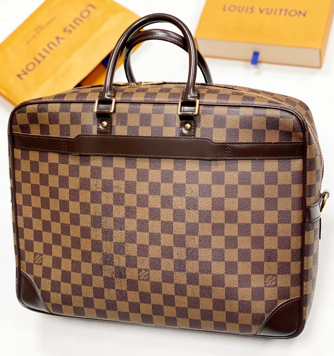 #mechtamen Сумка Louis Vuitton размер 40/30 цена 59 489 руб
