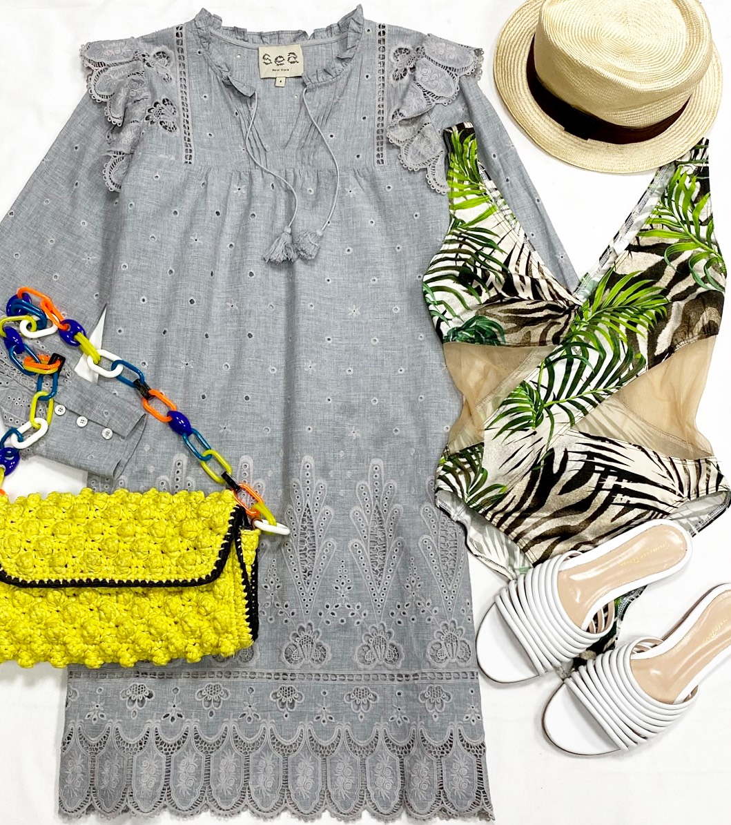 Купальник размер 42 цена 3 131 рубПлатье /шитье/ размер 4 цена 7 828 рубСабо Gianvito Rossi размер 40 цена 23 483 руб