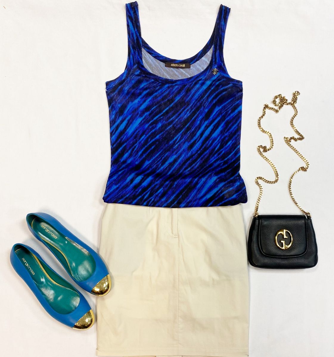 Топ Roberto Cavalli размер 38 цена 4 616 руб
Юбка Falke размер 36 цена 4 616 руб
Балетки Sergio Rossi размер 40 цена 9 231 руб
Сумка Gucci 