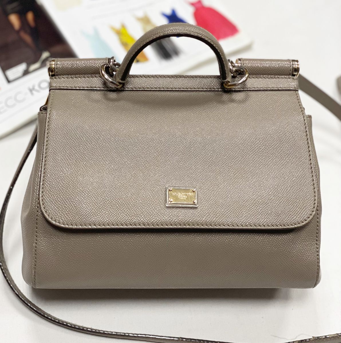 Сумка Dolce Gabbana размер 25/20 цена 39 138 руб