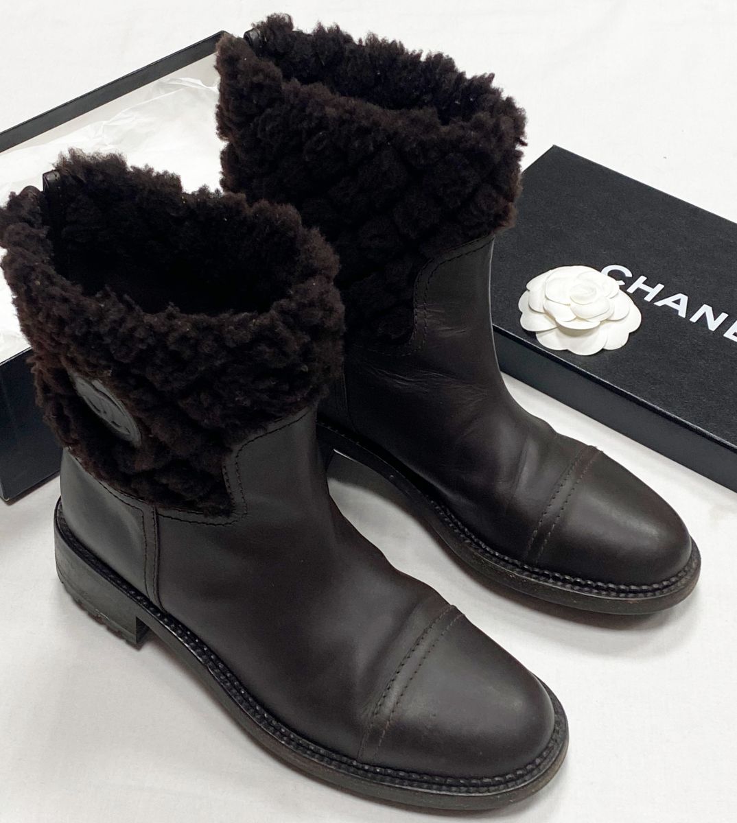 Ботинки Chanel размер 38.5 цена 26 614 руб
