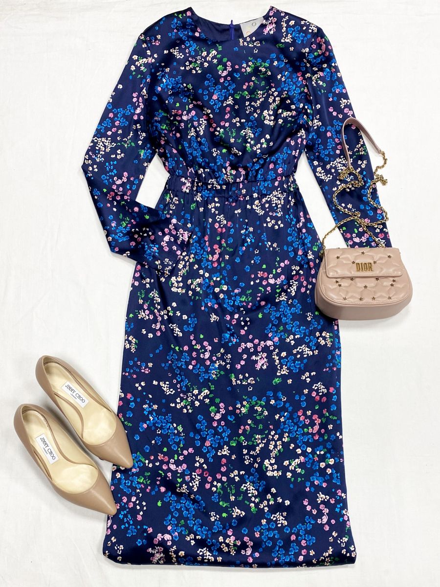 Платье Ololol размер 38 цена 12 524 руб 
Туфли Jimmy Choo размер 37 цена 31 310 руб
Сумочка Christian Dior 
