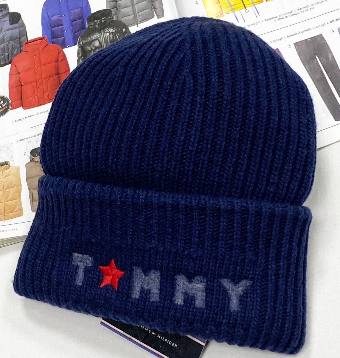 Шапка Tommy Hilfiger цена 3 131 руб

