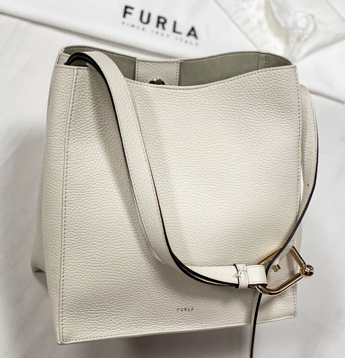 Сумка Furla размер 25/27 цена 12 308 руб