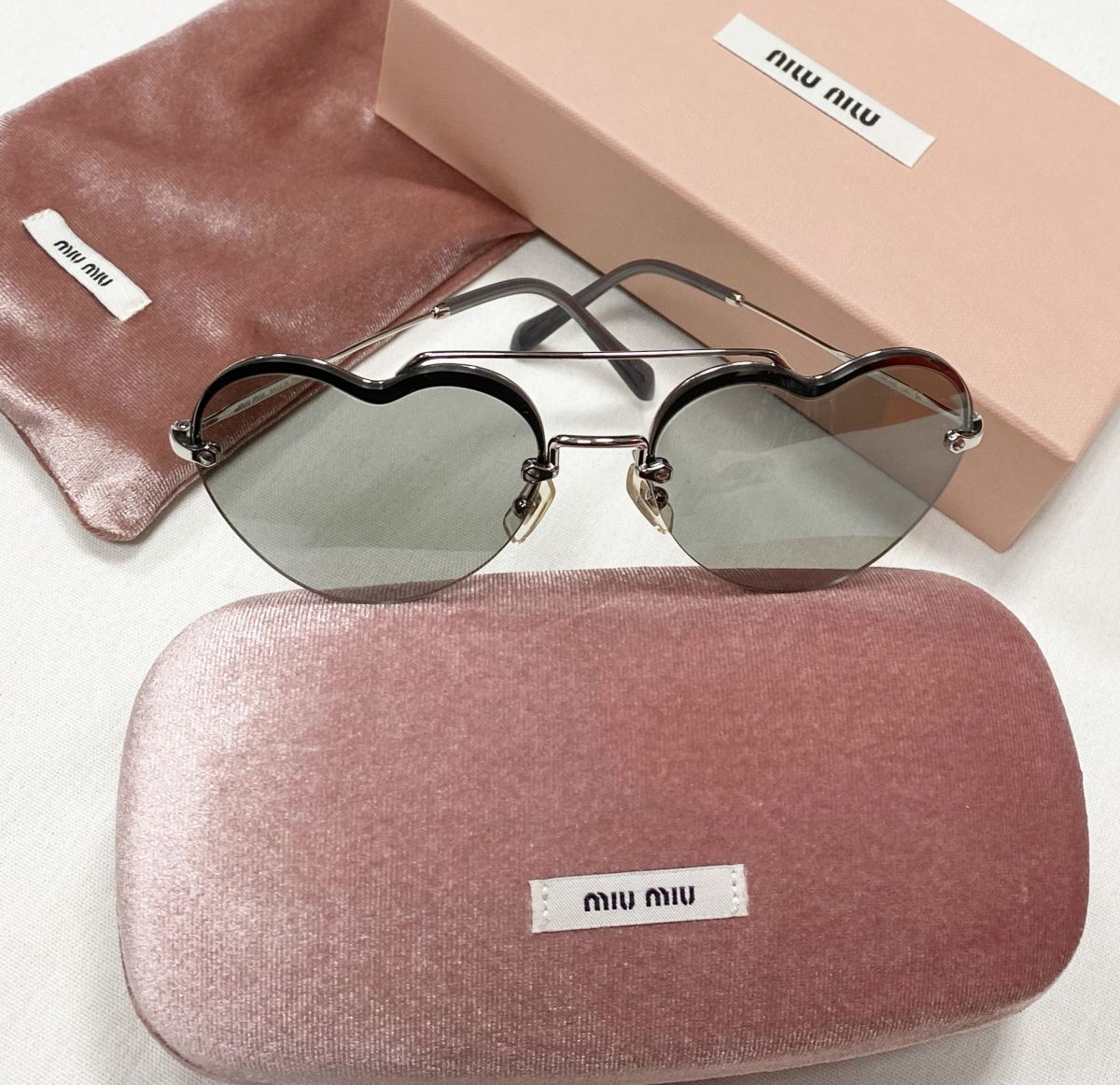 Очки Miu Miu цена 23 483 руб