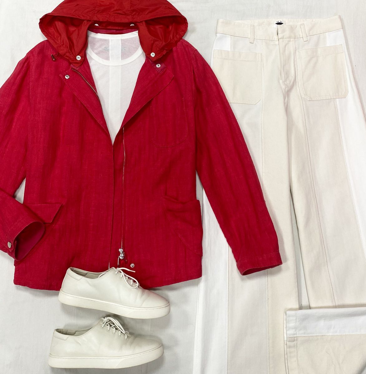 Ветровка / лен / Giorgio Armani размер 44 цена 31 310 руб 
Майка Tom Ford размер S цена 15 655 руб 
Джинсы Christian Dior размер 36 цена 31 310 руб 
Кеды 12 Storeez размер 39 цена 6 262 руб