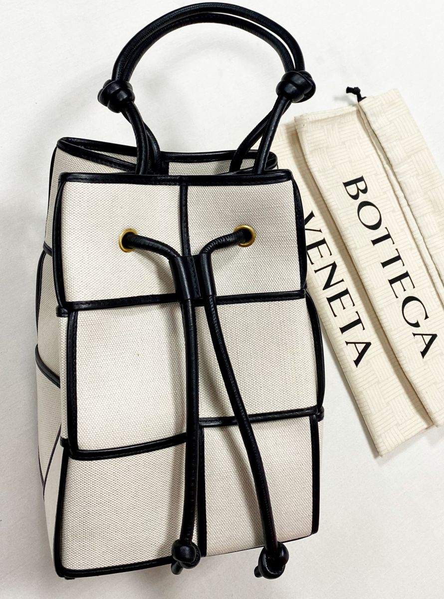 Сумка Bottega Veneta размер 18/27 цена 125 240 руб