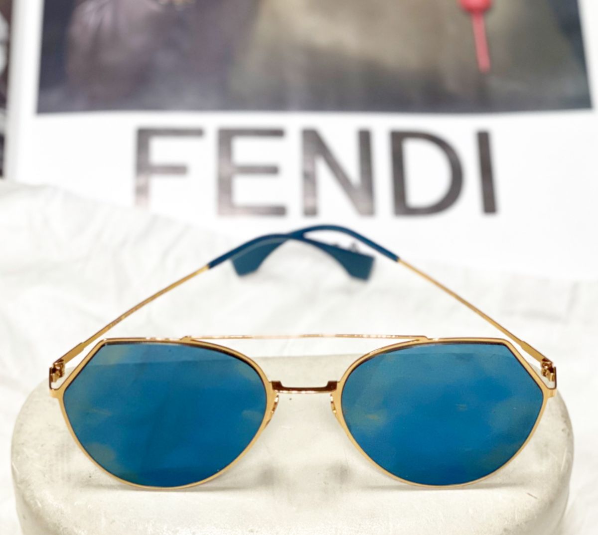Очки Fendi цена 12 524 руб
