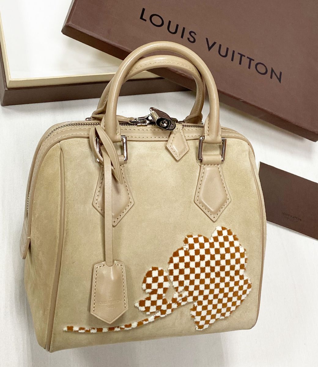 Сумочка Louis Vuitton размер 20/18 цена 78 275 руб