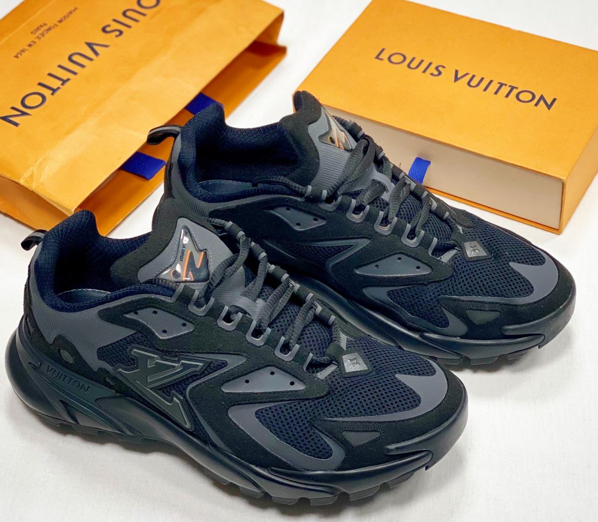 #mechtamen Кроссовки Louis Vuitton размер 43 цена 39 138 руб 
