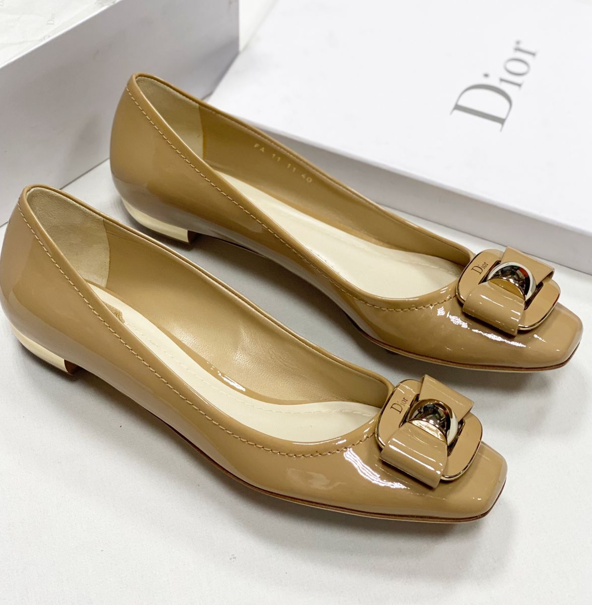 Балетки Christian Dior размер 40 цена 23 483 руб
