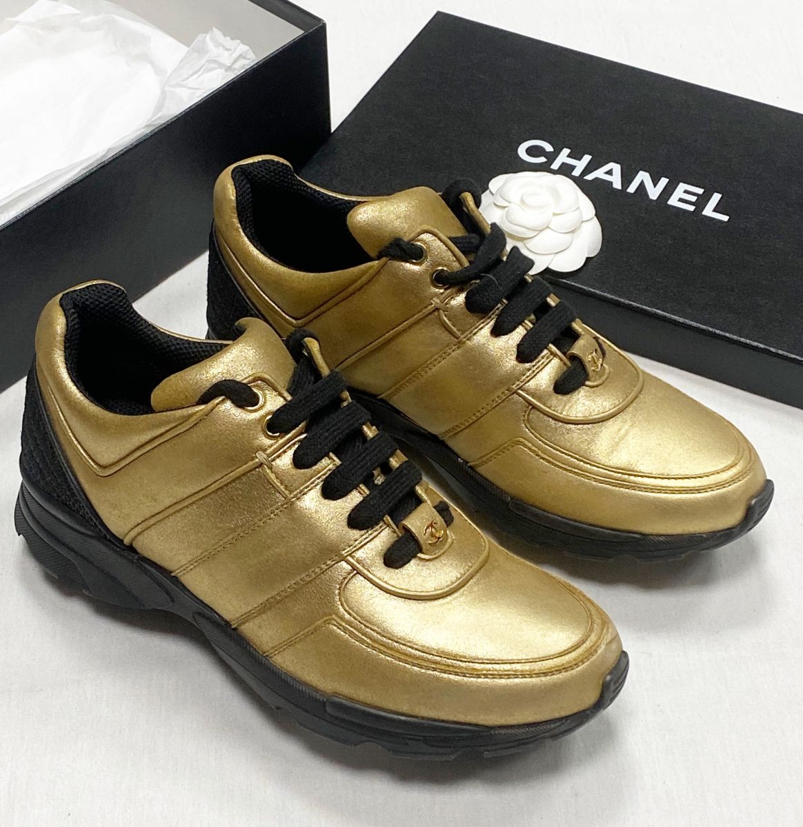 Кроссовки Chanel размер 38.5 цена 39 138 руб