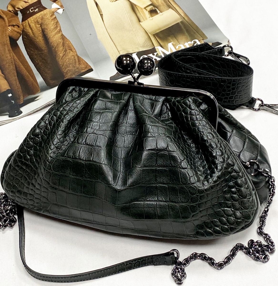Сумочка Weekend/ Max Mara размер 30/18 цена 26 614 руб
