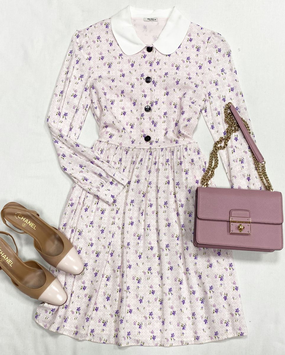 Платье Miu Miu размер 38 цена 31 310 рубТуфли Chanel размер 39.5 цена 78 275 рубСумка Dolce Gabbana