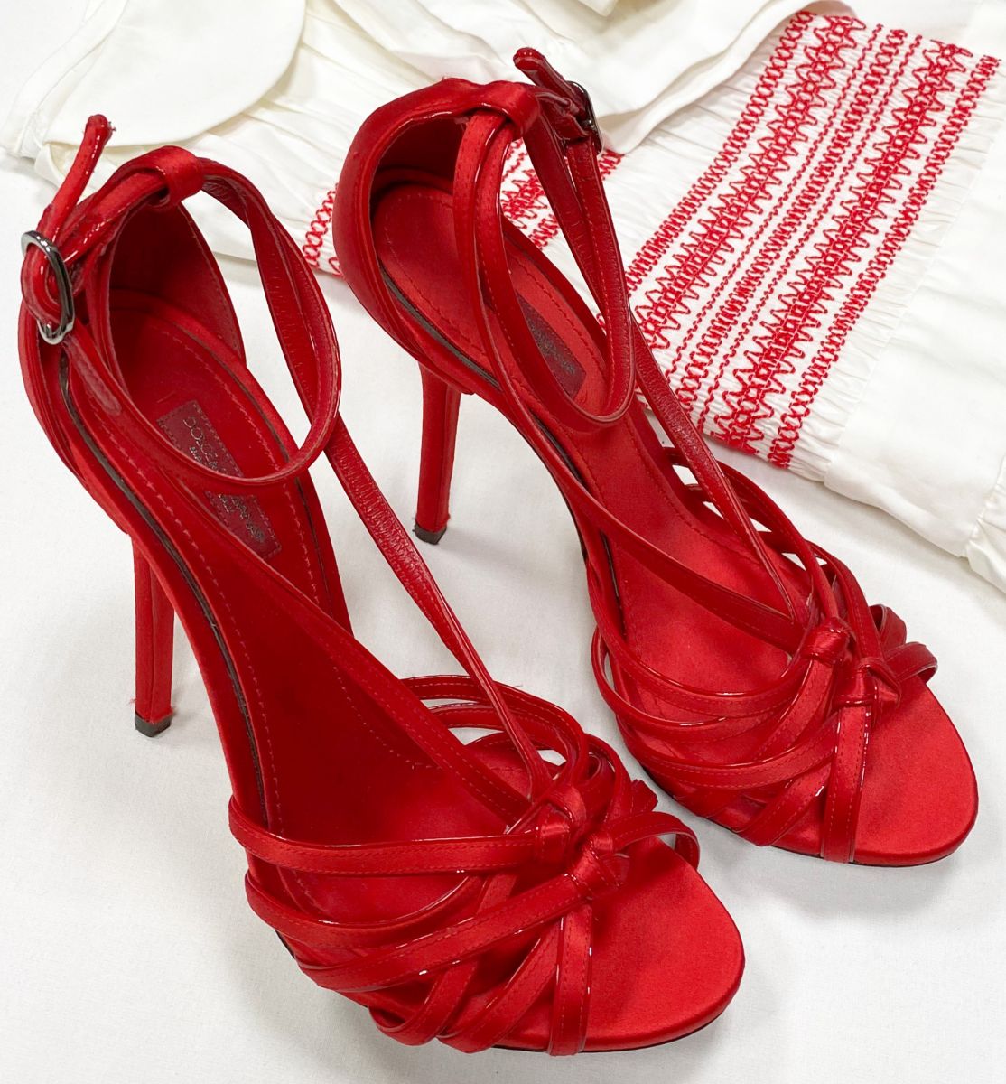 Босоножки Dolce Gabbana размер 38.5 цена 15 655 руб