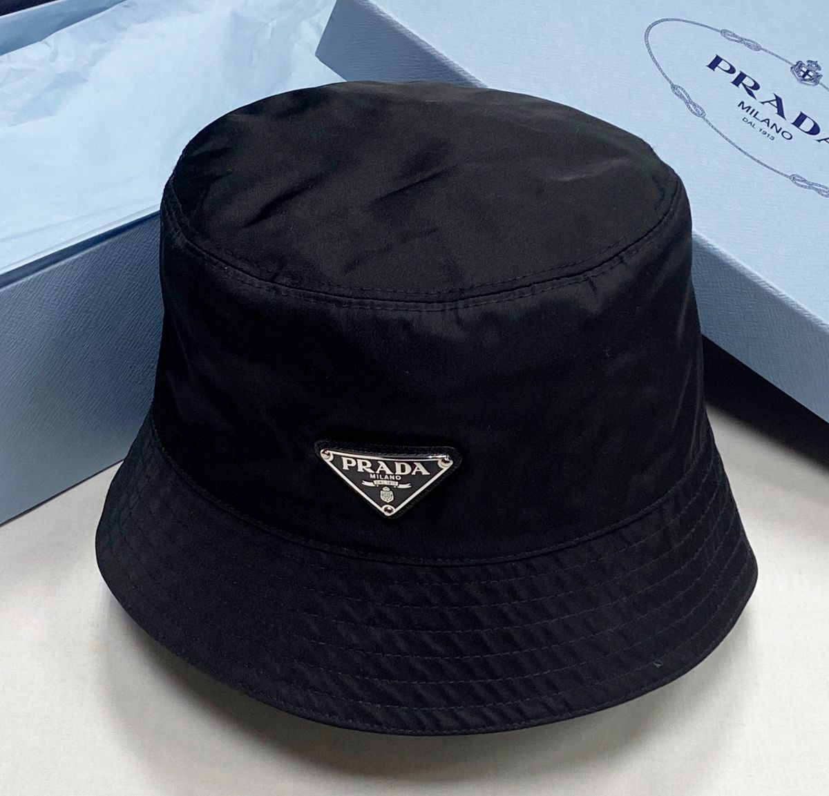 Панама Prada размер M цена 23 483 руб