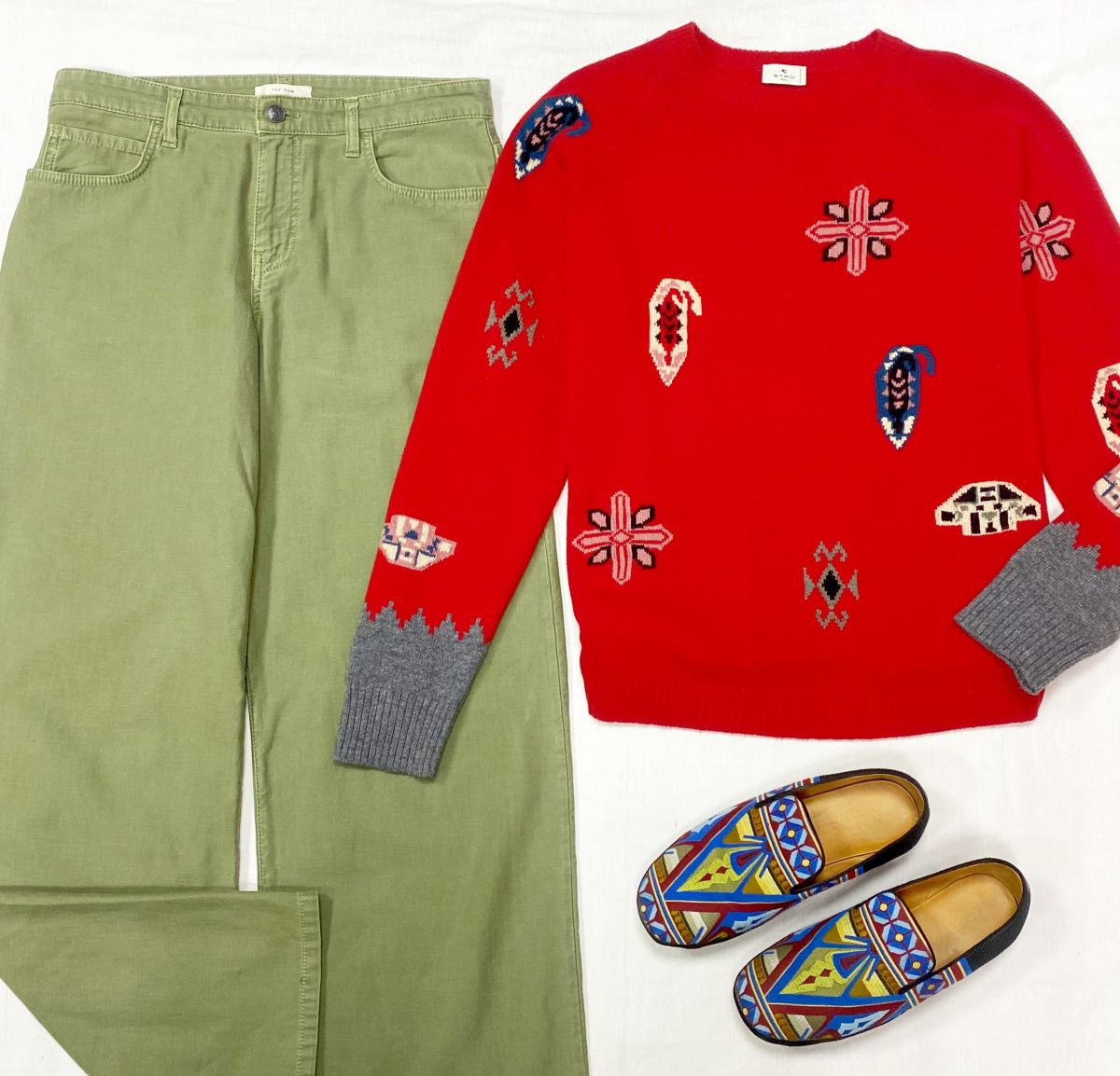 Брюки The Row размер 6 цена 46 965 руб Кофта Etro размер 46 цена 15 655 руб Лоферы Loewe размер 39 цена 46 965 руб