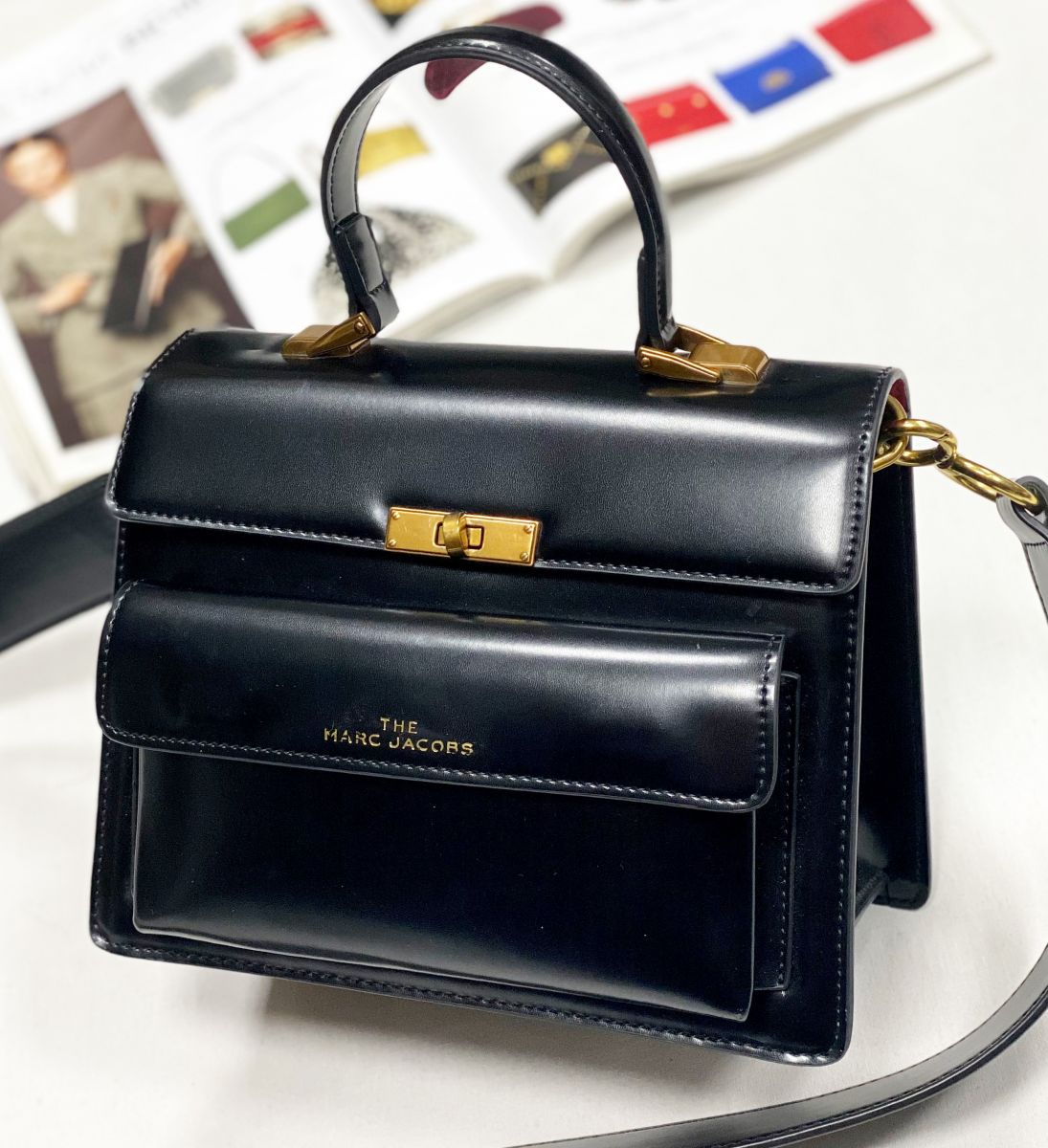 Сумка Marc Jacobs размер 20/20 цена 15 385 руб
