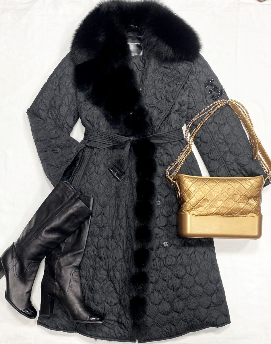 Пальто Ermanno Scervino размер 46 цена 93 930 руб
Сапоги Chanel размер 38 цена 31 310 руб
Сумка Chanel