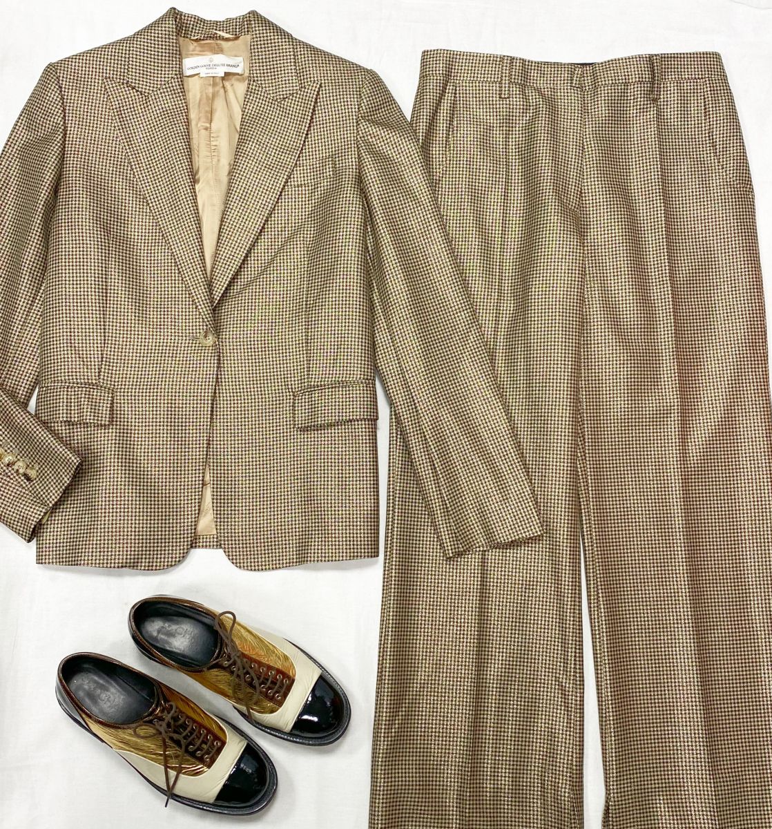 Костюм Golden Goose размер S цена 31 310 руб Ботинки Chanel размер 40.5 цена 31 310 руб