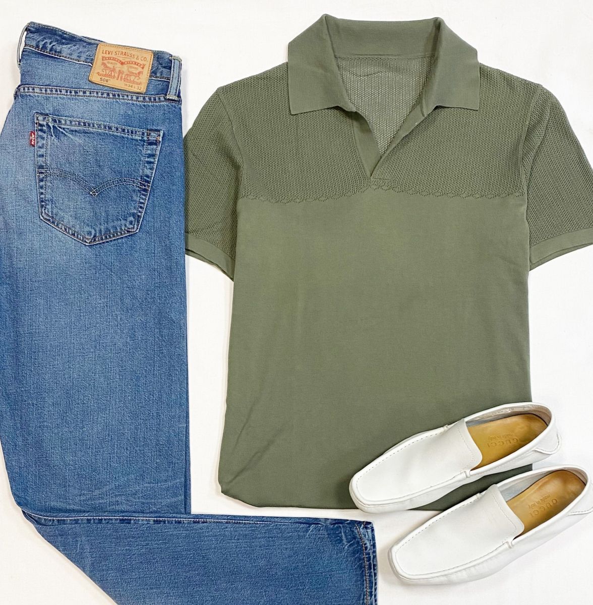 #mechtamen Hermes размер M цена 6 154 руб
Джинсы Levi’s размер 32/33 цена 3 077 руб
Мокасины Gucci размер 40 цена 7 693 руб 