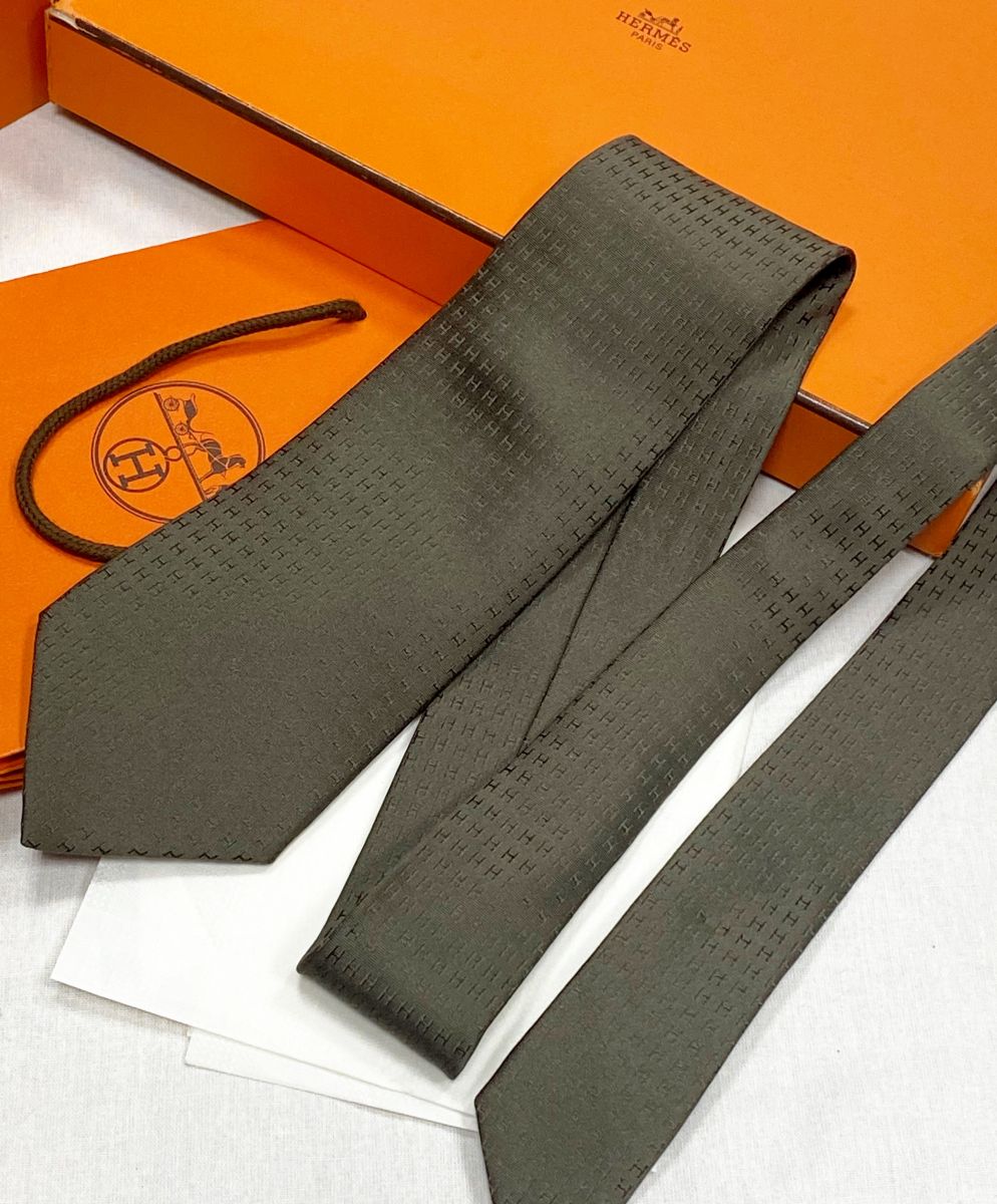 #mechtamen Галстук Hermes цена 7 828 руб