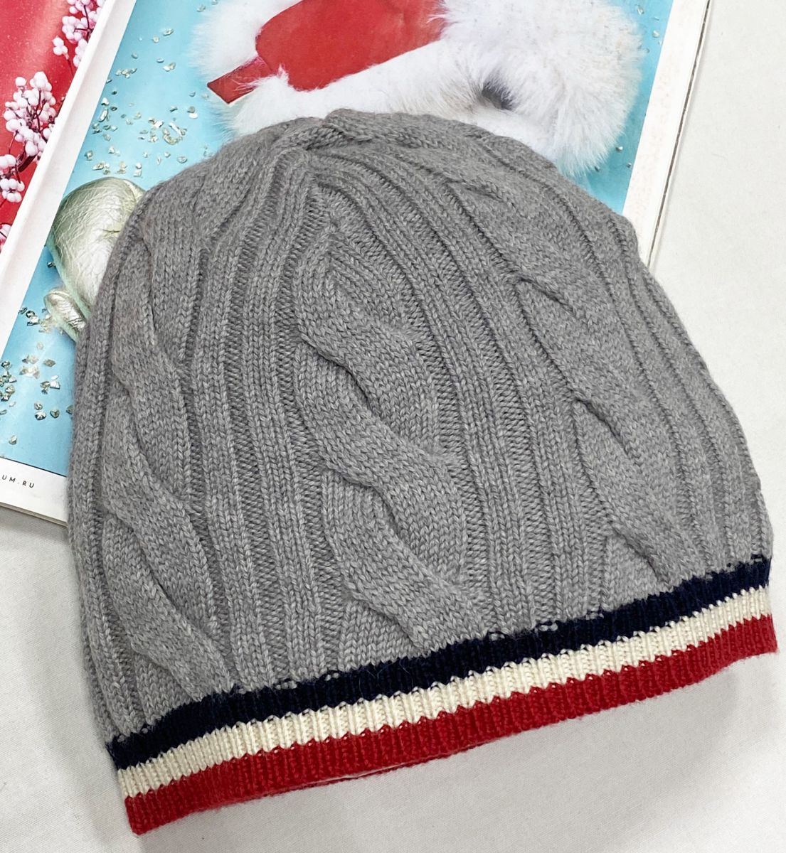 Шапка Moncler цена 7 828 руб