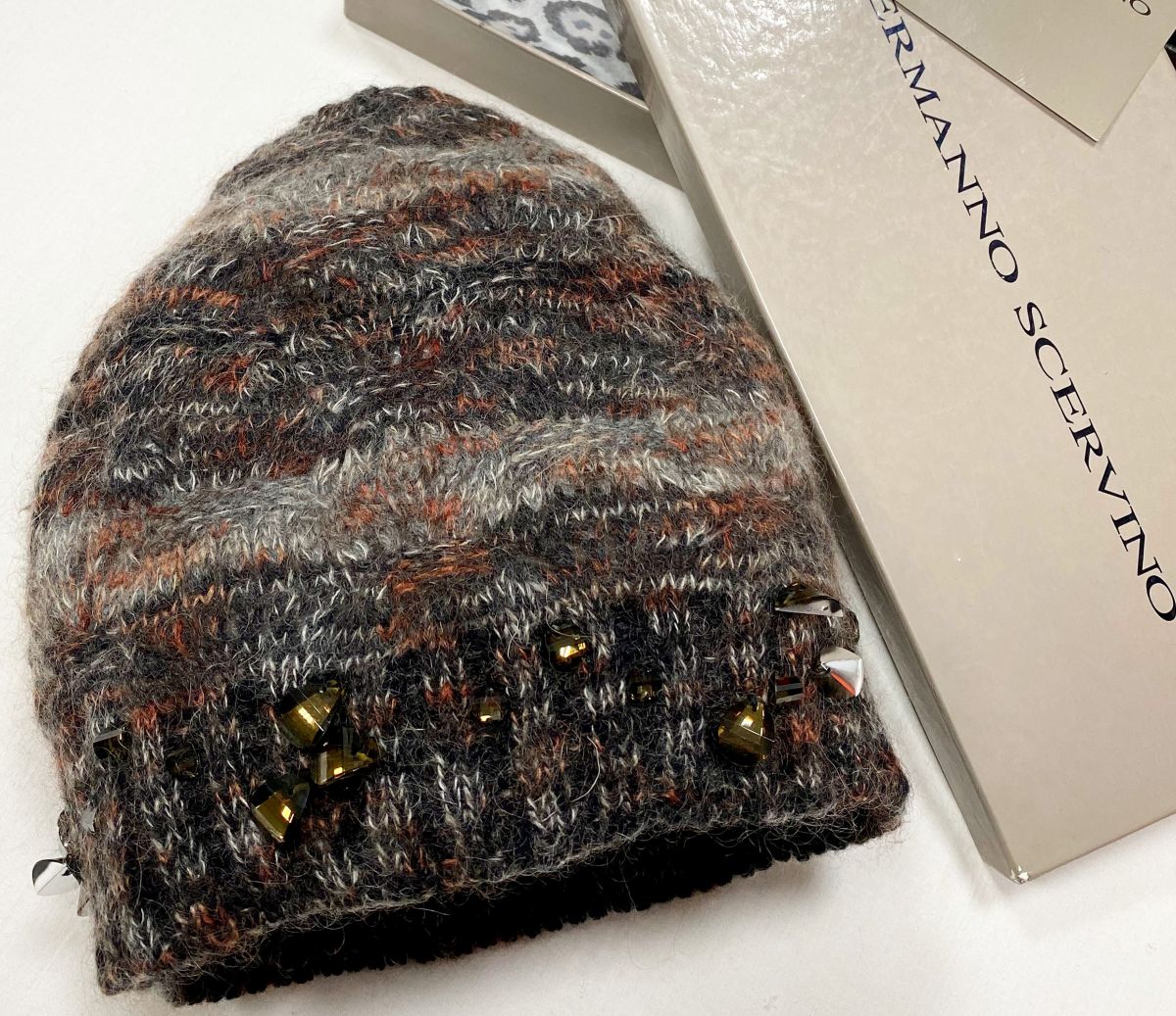 Шапка / отделка камни / Ermanno Scervino цена 10 959 руб
