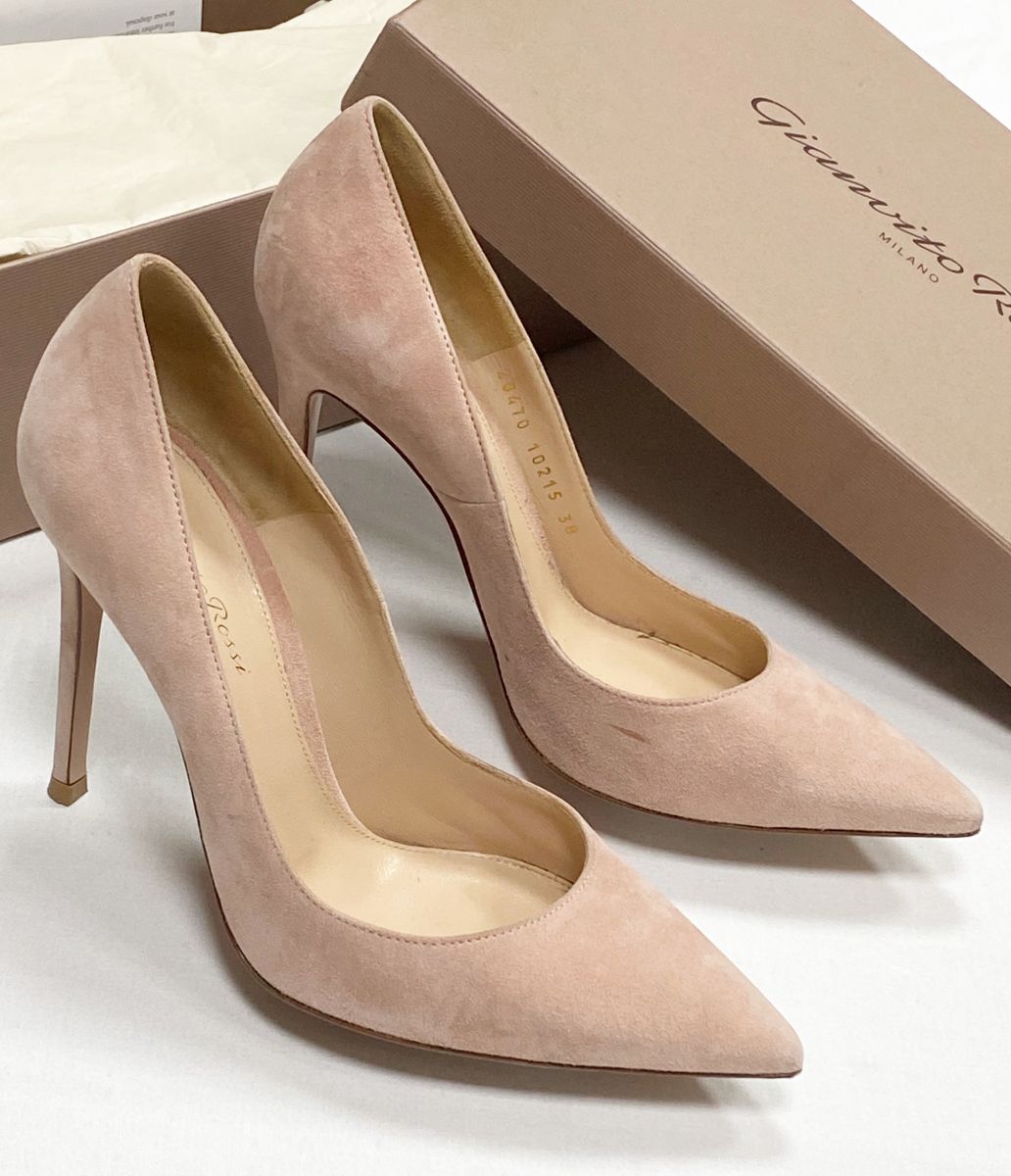 Туфли Gianvito Rossi размер 38 цена 15 655 руб
