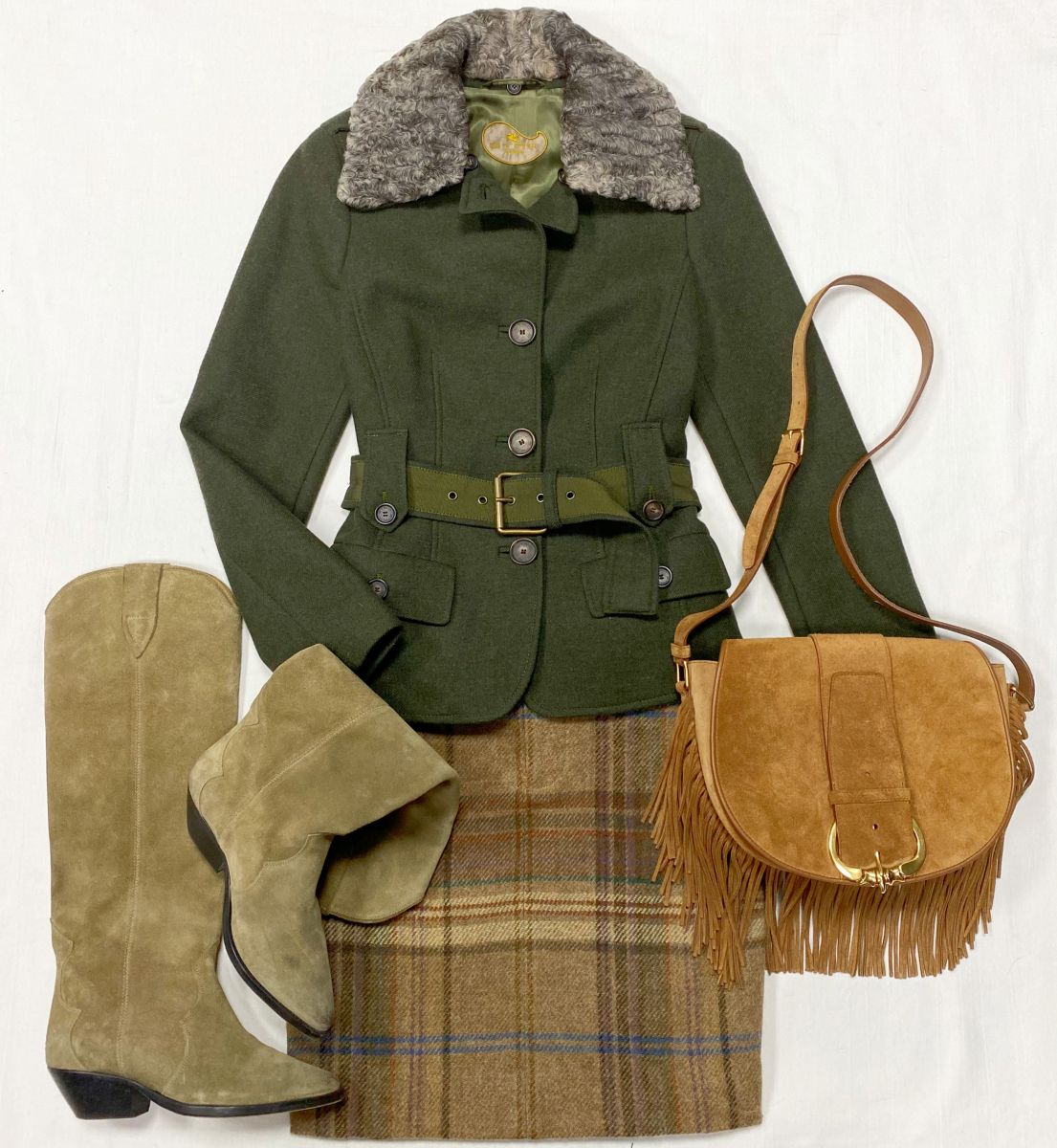 Жакет Etro размер 40 цена 23 483 руб 
Юбка Ralph Lauren размер 8 цена 7 828 руб 
Сапоги Isabel Marant размер 37 цена 20 352 руб 
Сумка Celine