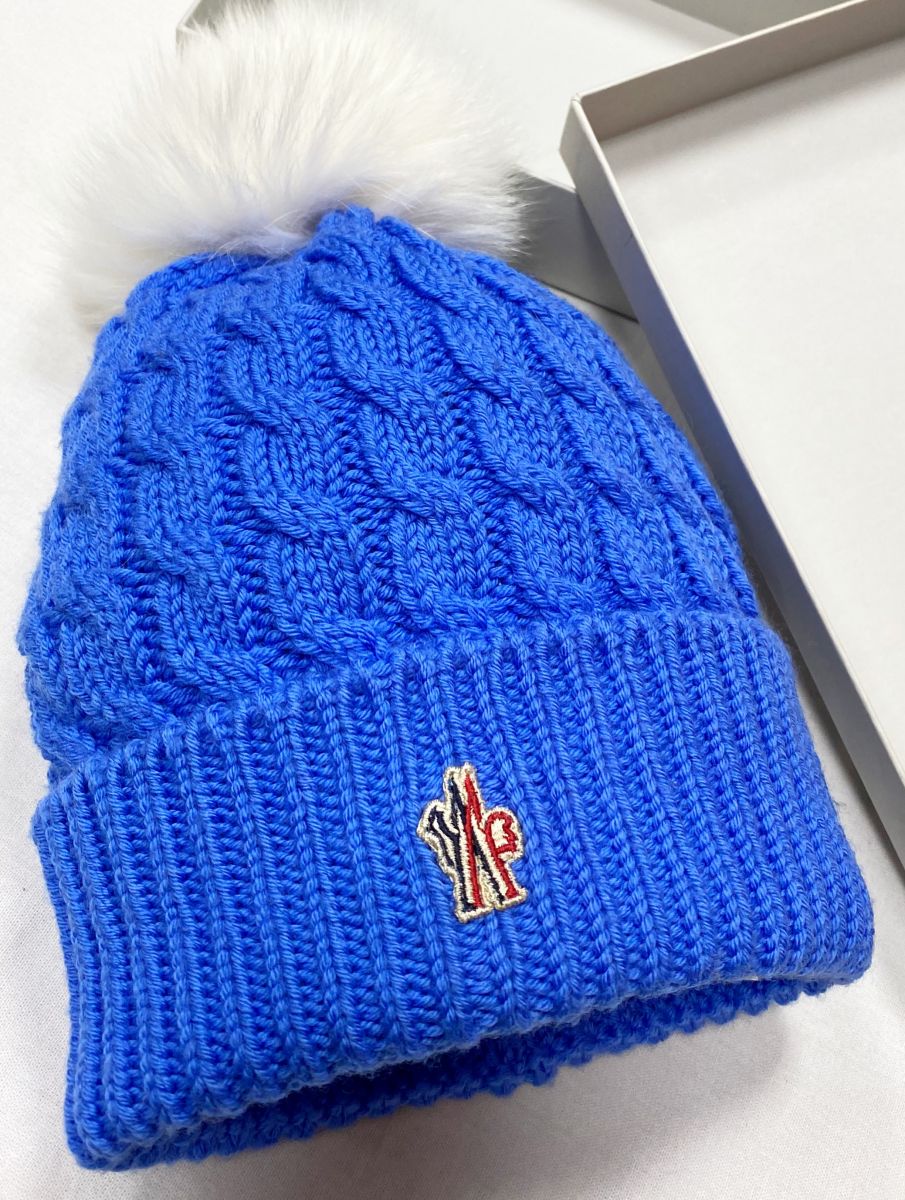 Шапка Moncler цена 7 828 руб