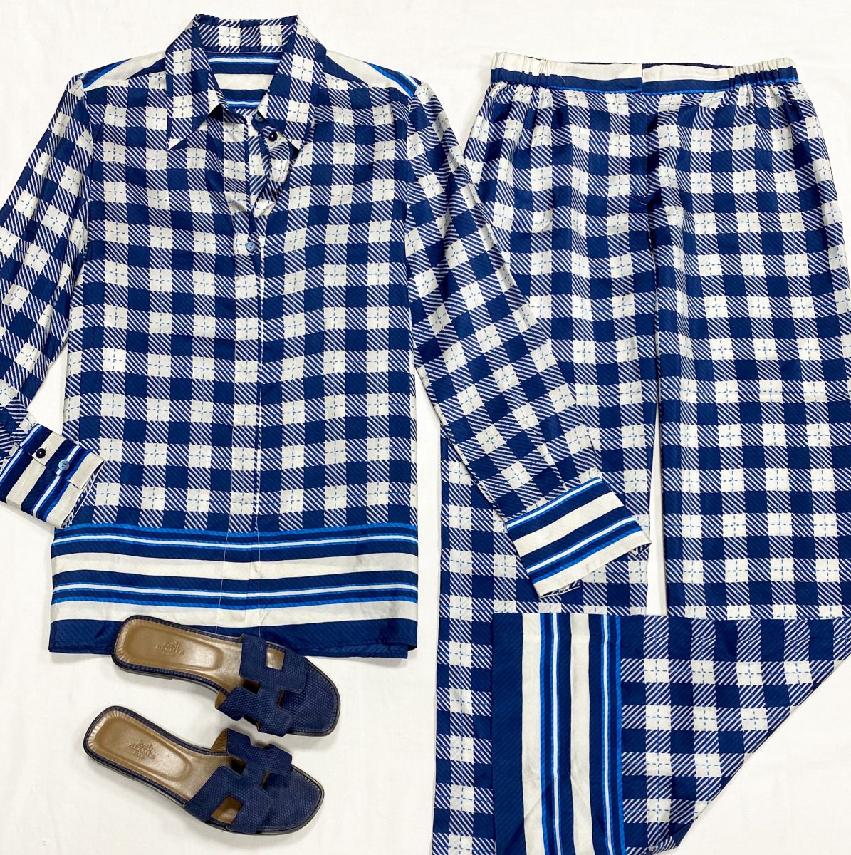 Костюм Alberta Ferretti размер 40 цена 23 483 рубСабо Hermes размер 39 цена 46 965 руб
