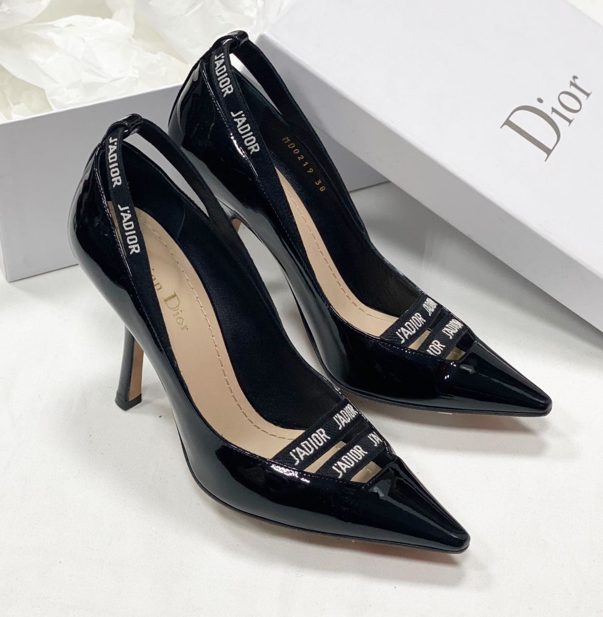 Туфли Christian Dior размер 38 цена 30 770 руб 