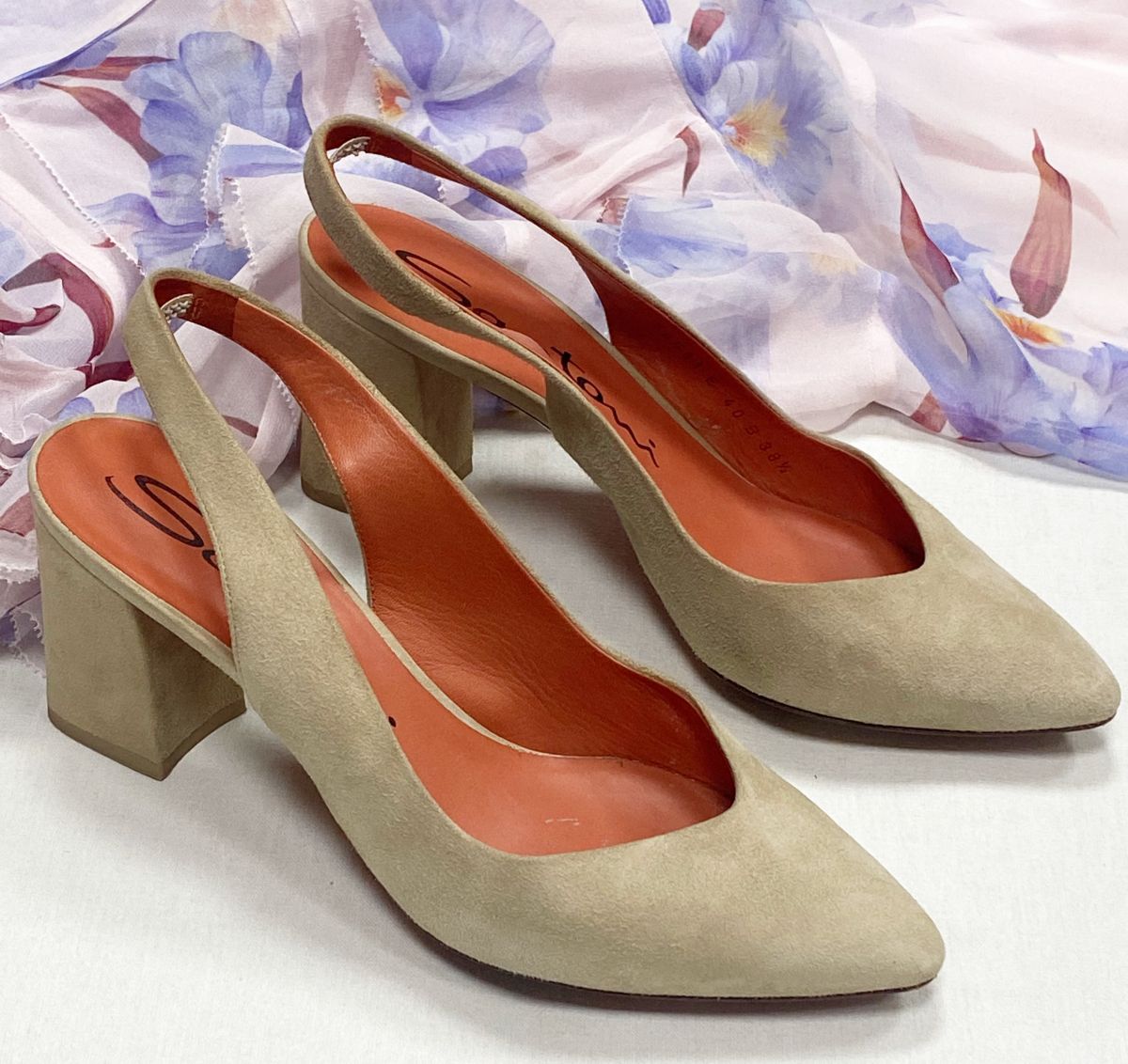 Туфли Santoni размер 38.5 цена 7
828 руб
