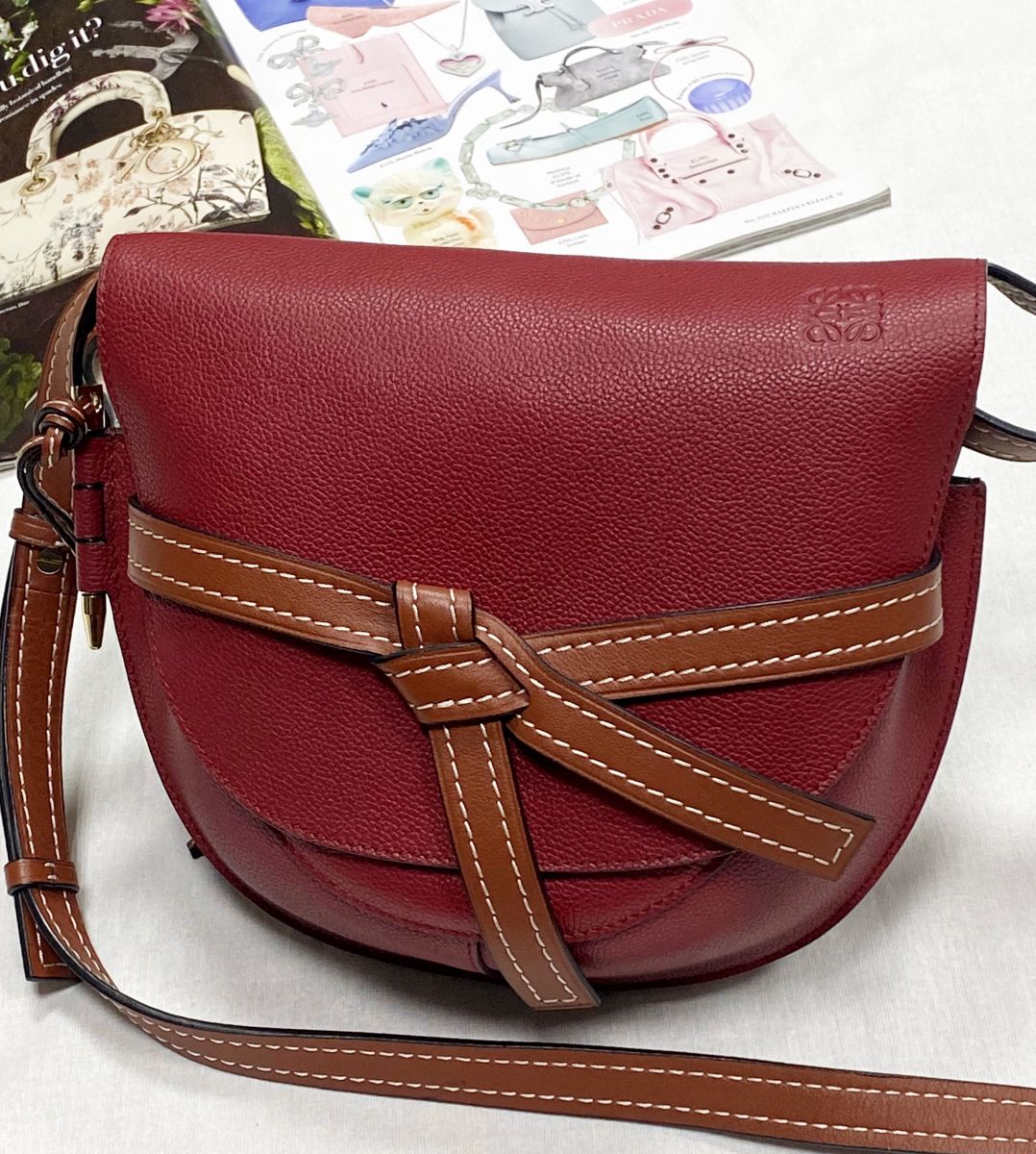 Сумочка Loewe размер 22/20 цена 62 620 руб
