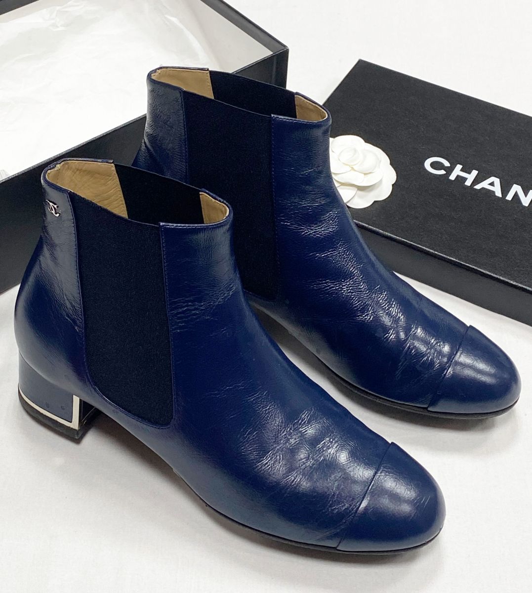 Ботинки Chanel размер 38.5 цена 31 310 руб

