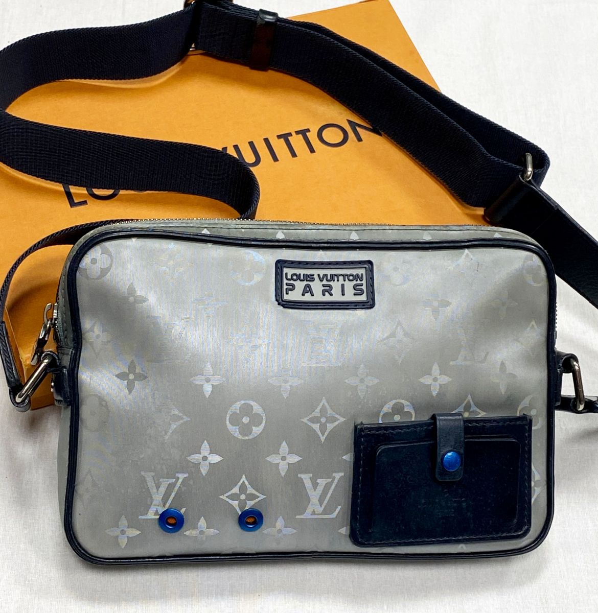 Сумка Louis Vuitton размер 25/15 цена 93 930 руб