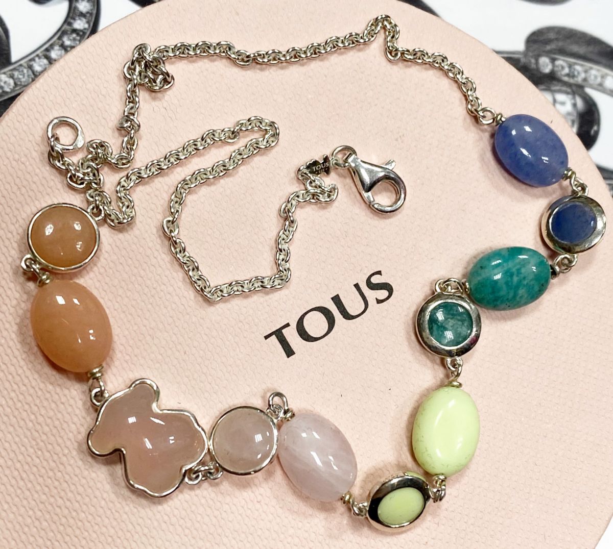 Бусы Tous цена 9 393 руб/ в коробке/

