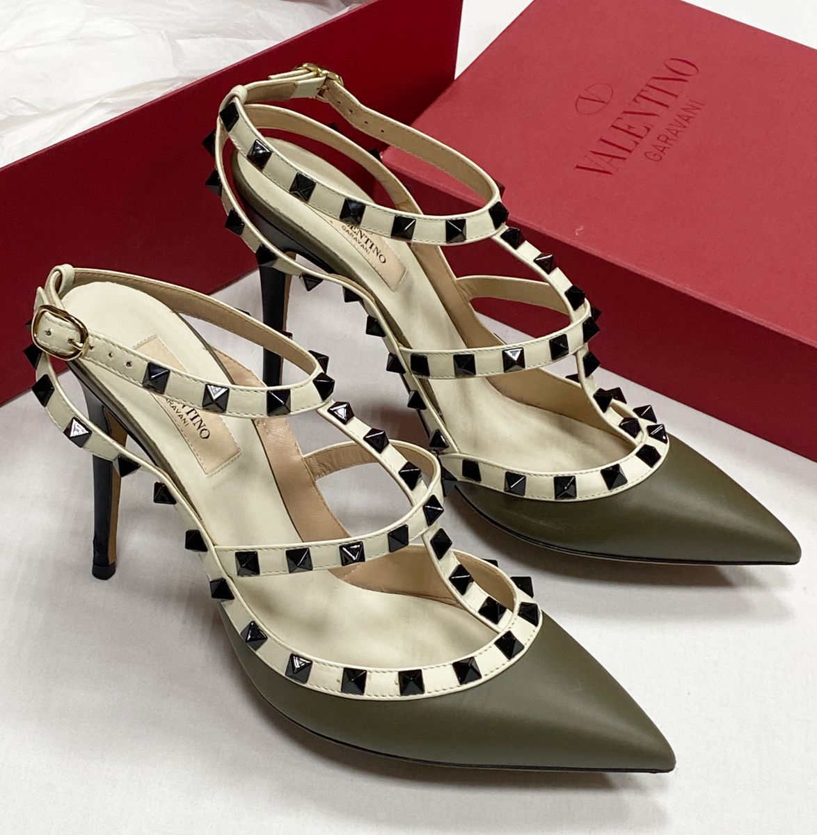 Босоножки Valentino размер 39 цена 14 090 руб