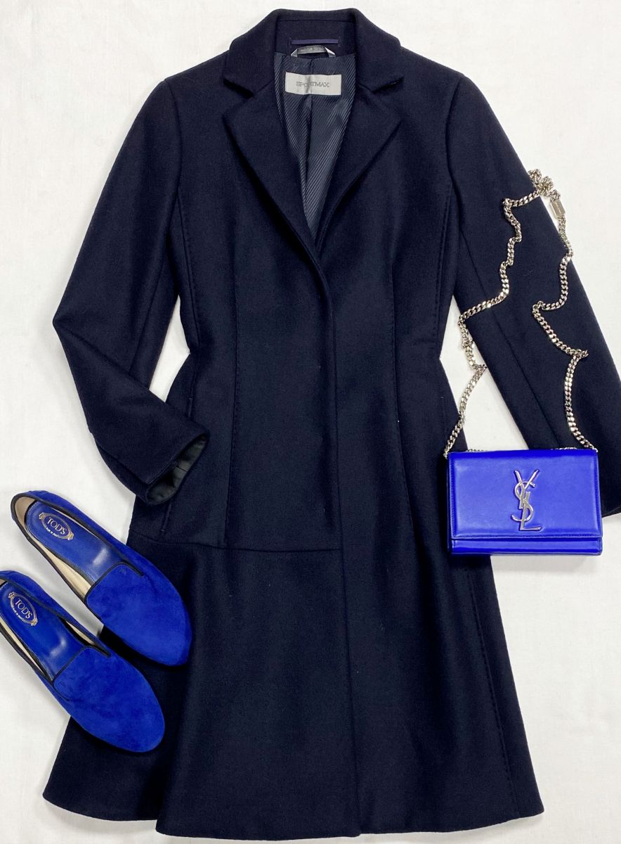 Пальто Sportmax размер 38 цена 15 655 руб
Лоферы Tod’s размер 40 цена 18 786 руб
Сумочка Saint Laurent 