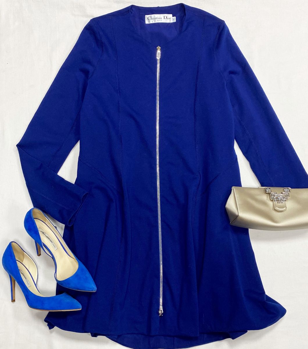 Платье Christian Dior размер 40 цена 39 138 руб
Туфли Brianatwood размер 37 цена 4 697 руб
Клатч Rodo 