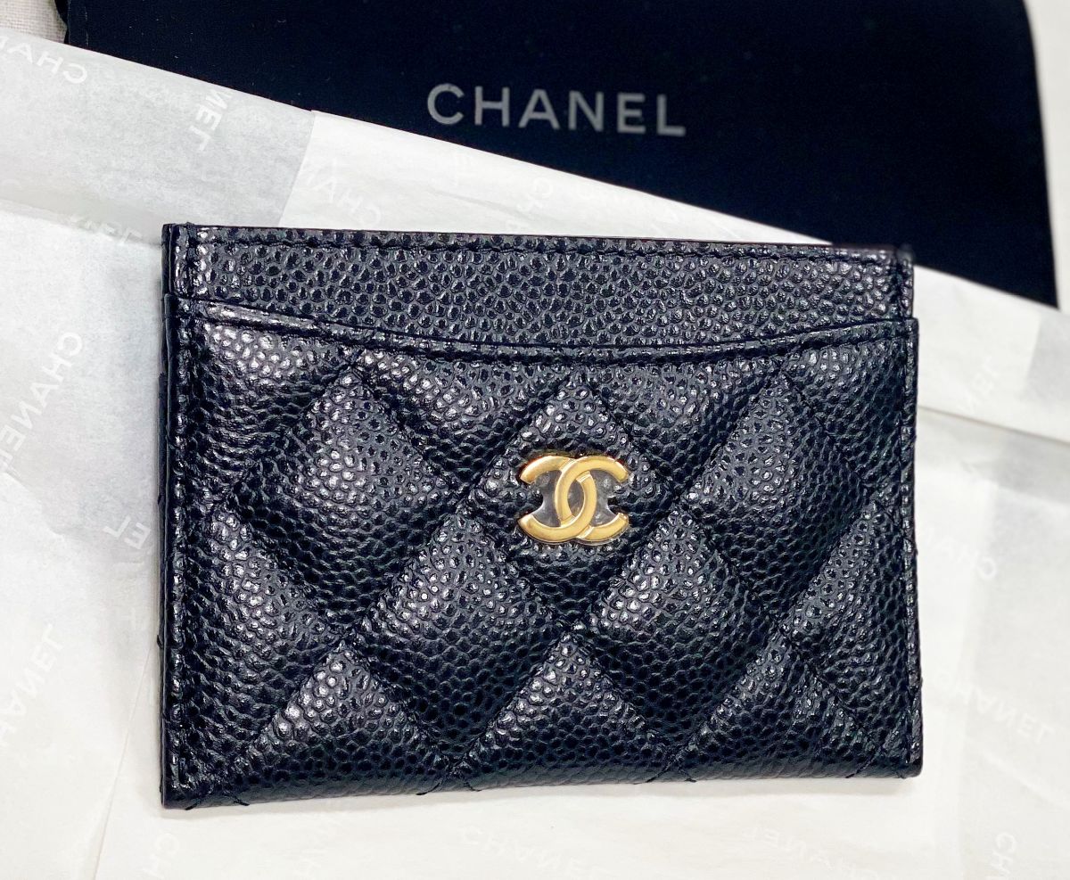 Картхолдер Chanel цена 31 310 руб