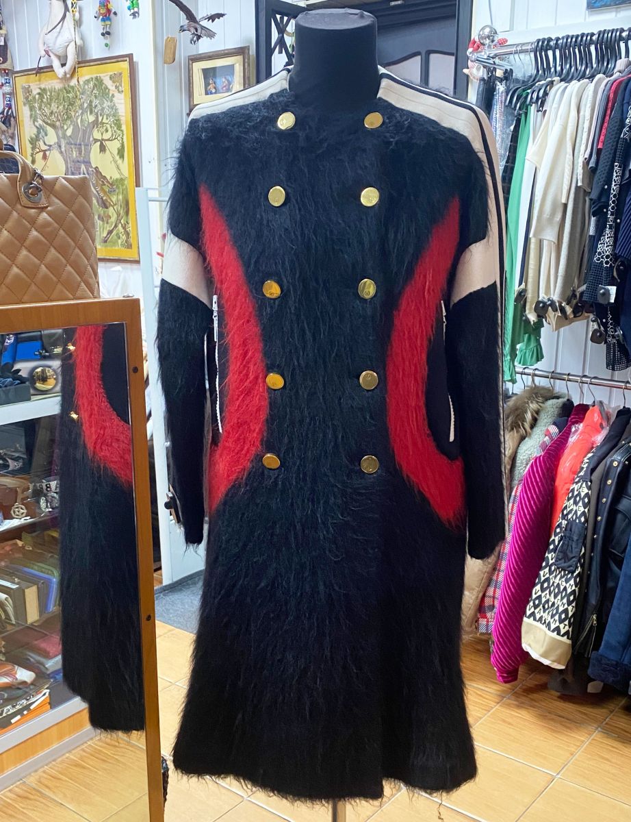 Пальто Louis Vuitton размер S цена 46 965 руб